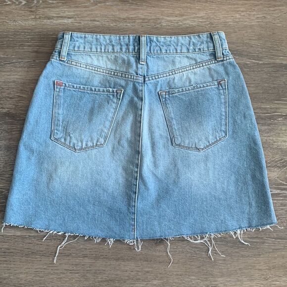 Urban Outfitters BDG Jean distressed raw hemmed denim skirt sz medium - Picture 5 of 8